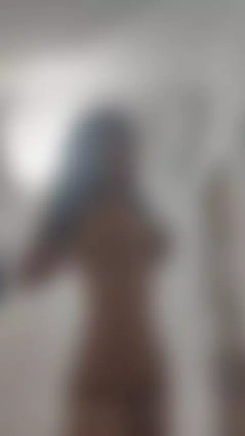 sexy latina by midnightharpy