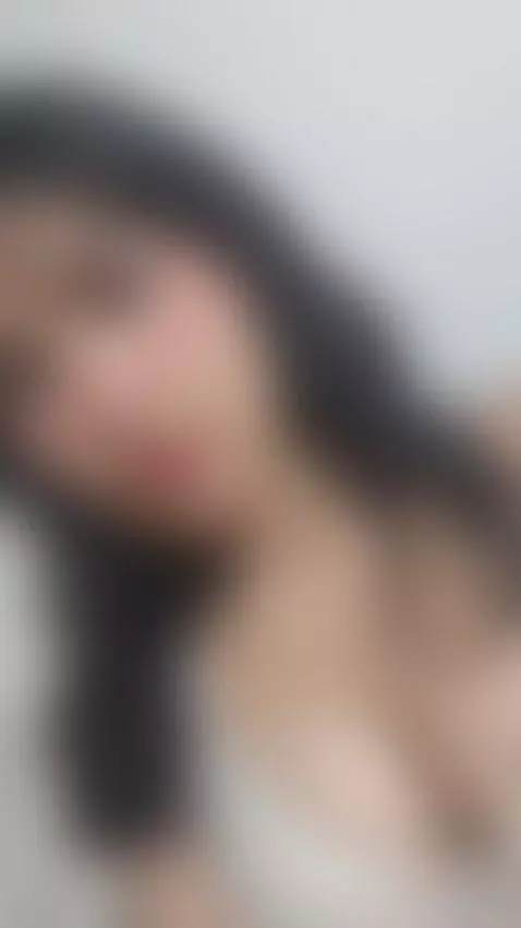 perfect lips beutiful sexy by midnightharpy