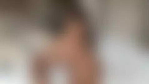 It's sliding deeper, click to see how far by biancanoir