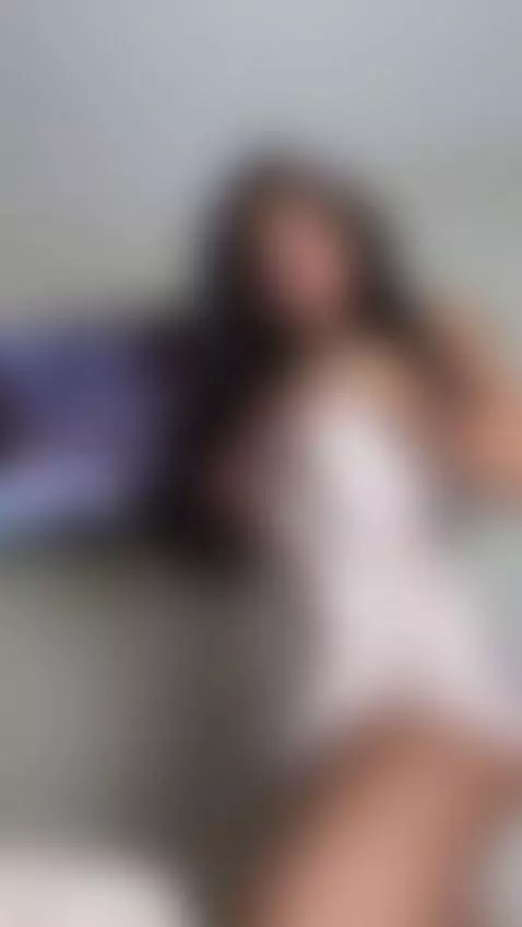 I’m being filled completely, click to see it all by biancanoir