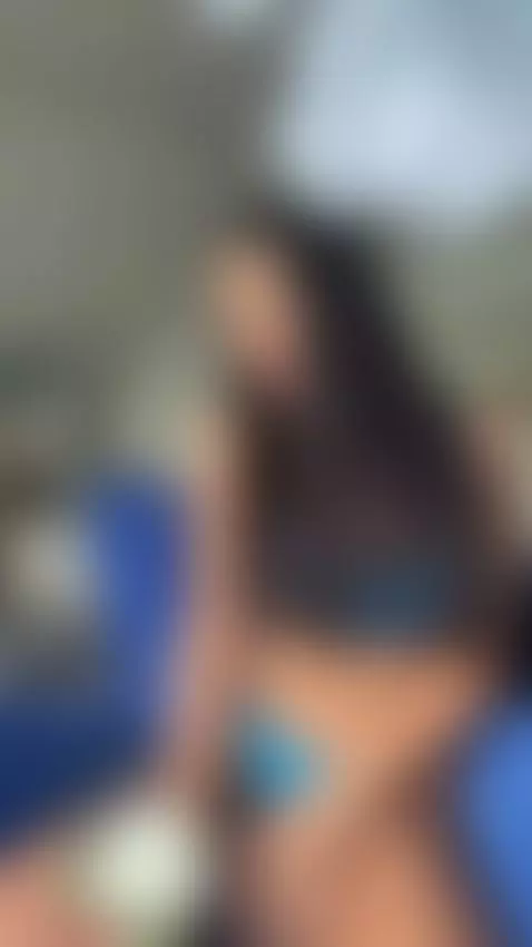 It's stretching me to my limit, click to see if I handle it by biancanoir