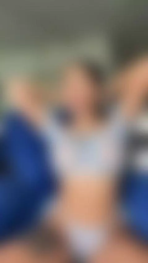 I can feel it throbbing, click to see how deep it goes by biancanoir