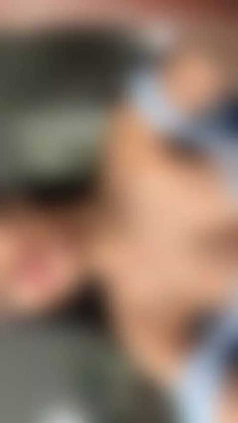 My legs are shaking, click to see why by biancanoir