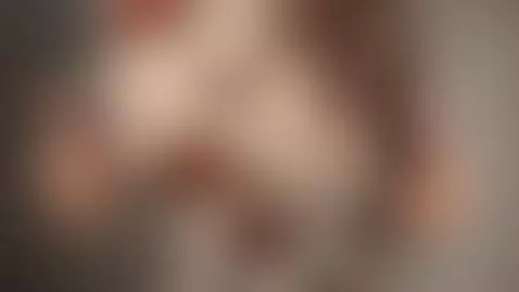 It’s stretching me so good, click to see how deep it goes by biancanoir