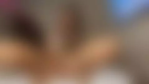 It’s sliding in so perfectly, click to see how deep it gets by biancanoir