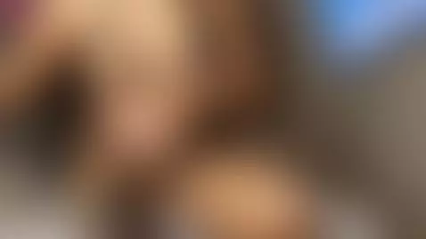 It's stretching me open, click to see how much by biancanoir