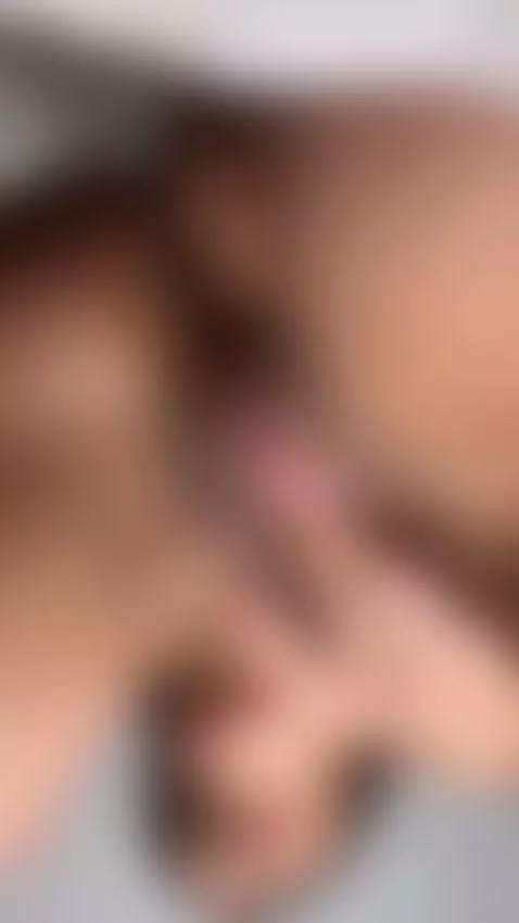 I'm dripping and throbbing, click to see the scene by biancanoir