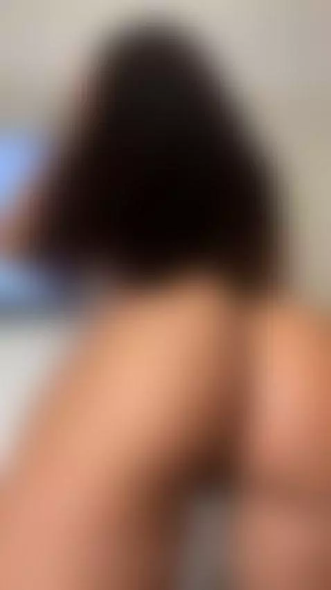 I’m so sensitive, watch how much I crave it by biancanoir