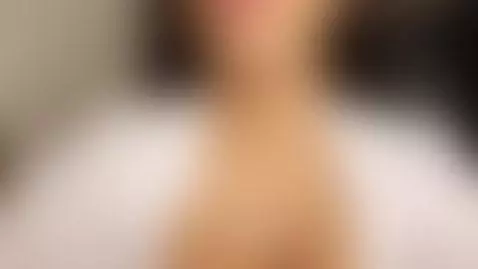 I feel every inch stretching me, click to see the moment by biancanoir