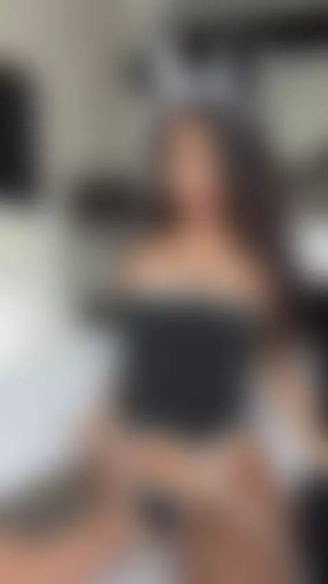 💃 Can’t post it here, but trust me—you’ll love it on OF! by biancanoir