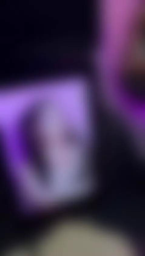 🎞️💋🍒 by susyjones