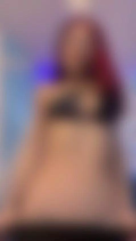 Lick my thin hips by naomyrey