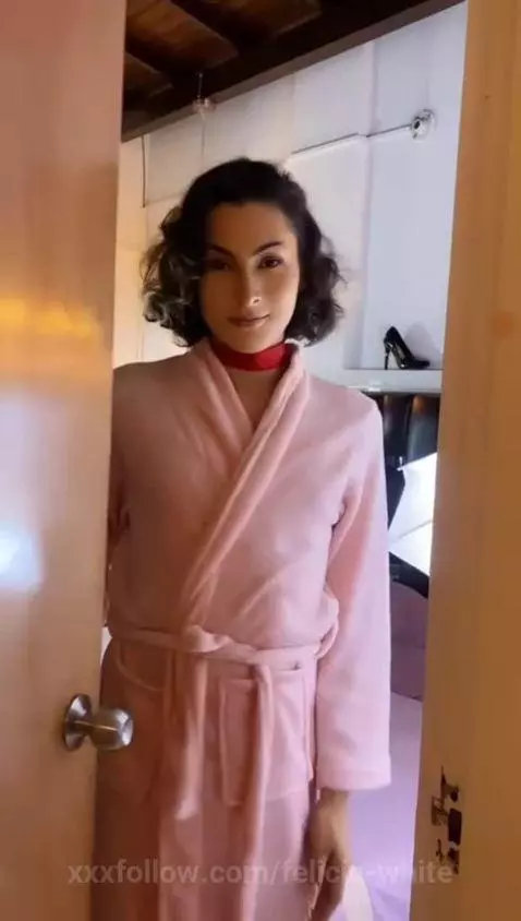 welcome to me room by felicia-white