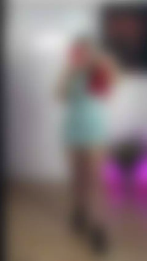 red❤️🫵 by emmanatural