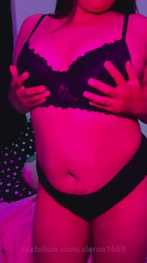 I'm very horny, 😈🔥 do you want to see how I masturbate 🔥🍆💦🩵 by aleroa1669