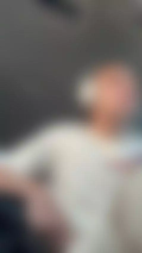 IF YOU CAN'T move a 100 🤫 stfu by rluxe2676