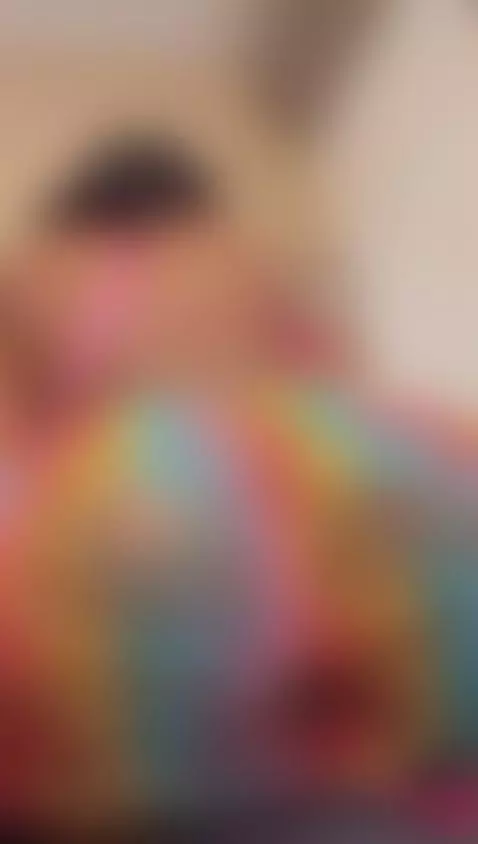 My butt bounces nonstop... so you can't stop looking at it 👅... by ritagibsonn