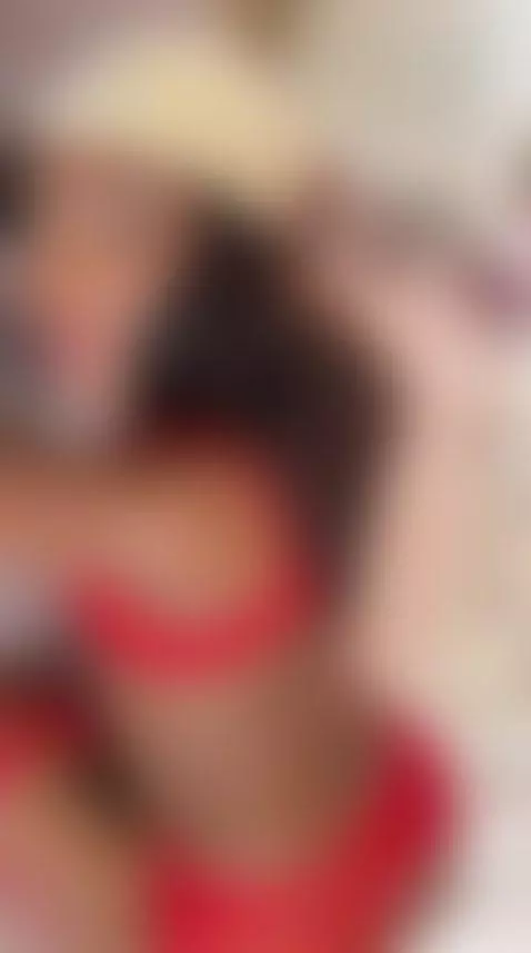 My pussy is throbbing, waiting for you to fill it.💋 by ritagibsonn