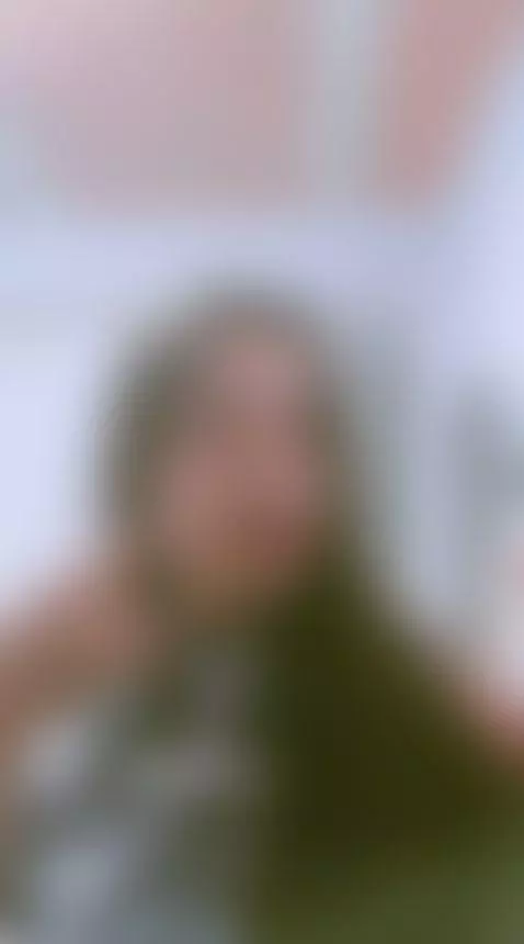 Toda tuyaaaa 👀 by evaa-grey