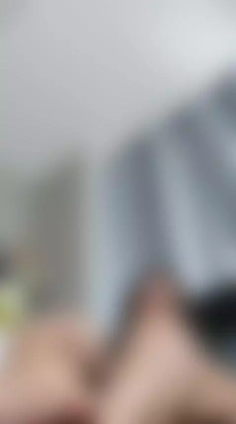 I think my feet are for you 👣 by evaa-grey