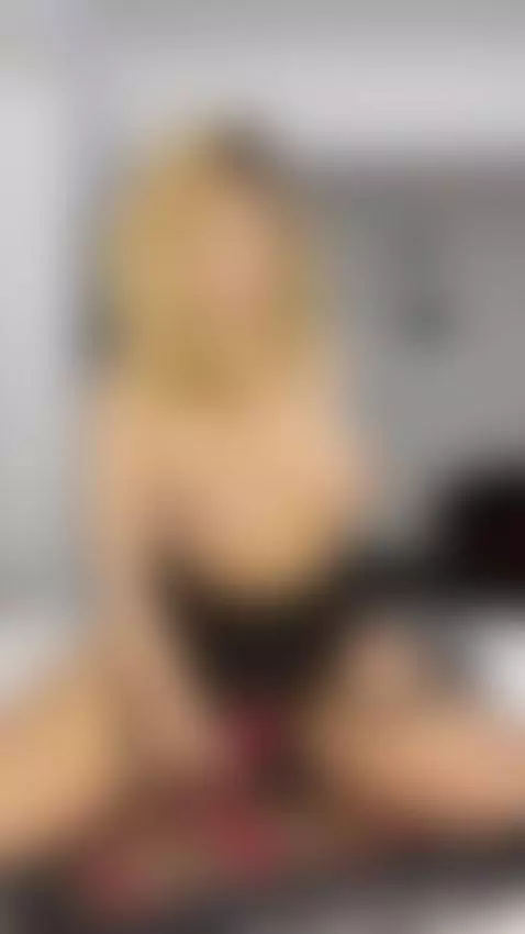 Would you whisper instructions or leave me breathless? by kathrinewolf