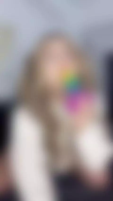 Fingers moving fast while thighs flex and tighten by kathrinewolf