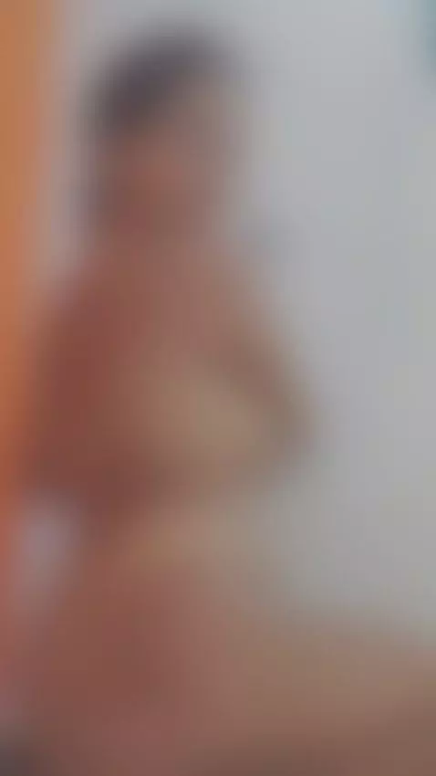 🍑 Petite but packing a lot of temptation. 😉🔥 by jessy-garcia