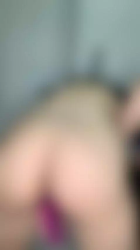 This one had me weak in the knees by leslieshay