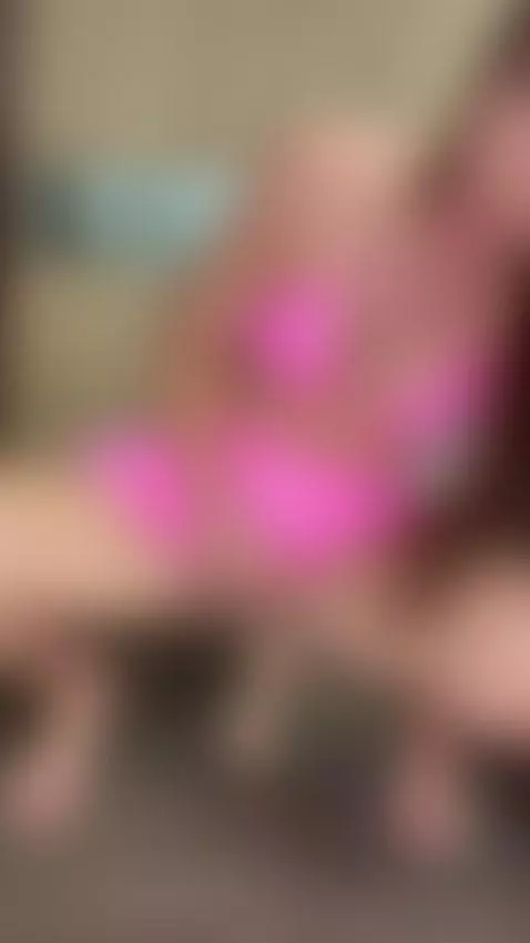 Watch the squirt fill your screen by leslieshay