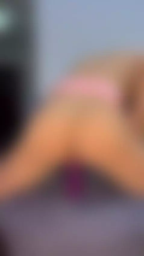 Squirt hits hard mid-moan from POV by leslieshay