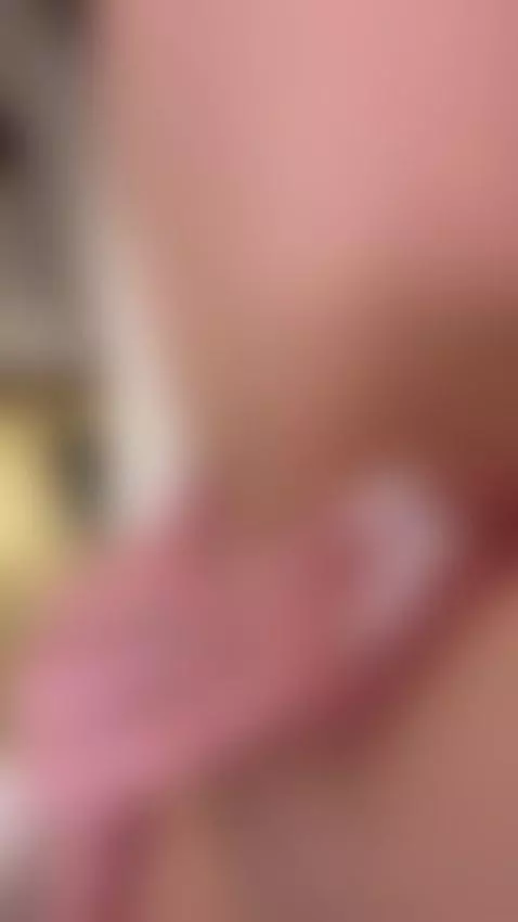 Mic filled with filthy rhythm by leslieshay