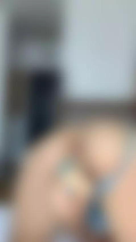 Thighs spread wide while pressure explodes by leslieshay