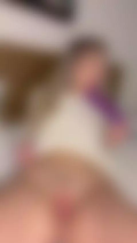 Keep watching and listen to how loud I start to scream by leslieshay