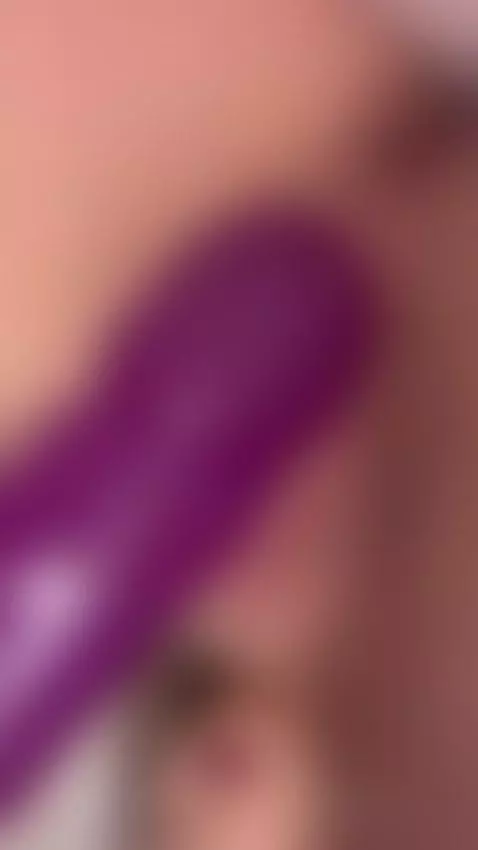 Would your cum look better on my lips or my chest by leslieshay