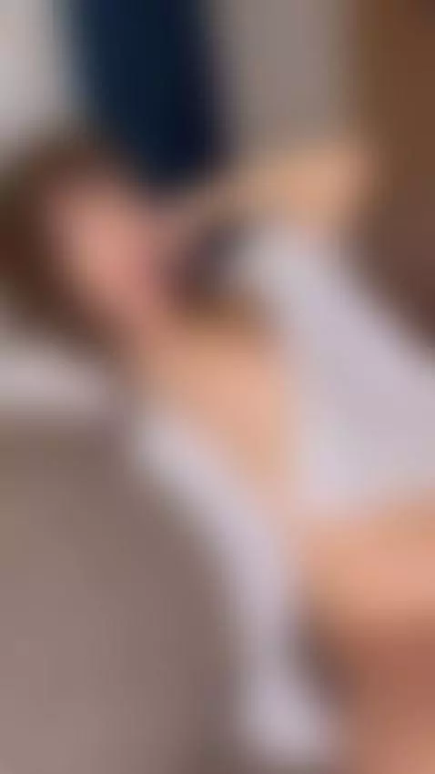 Want to feel the tension in my thighs while I shake by leslieshay