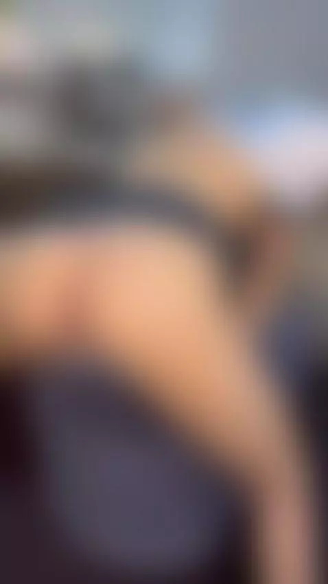 Would your hands grip my waist or pull my hair harder by leslieshay