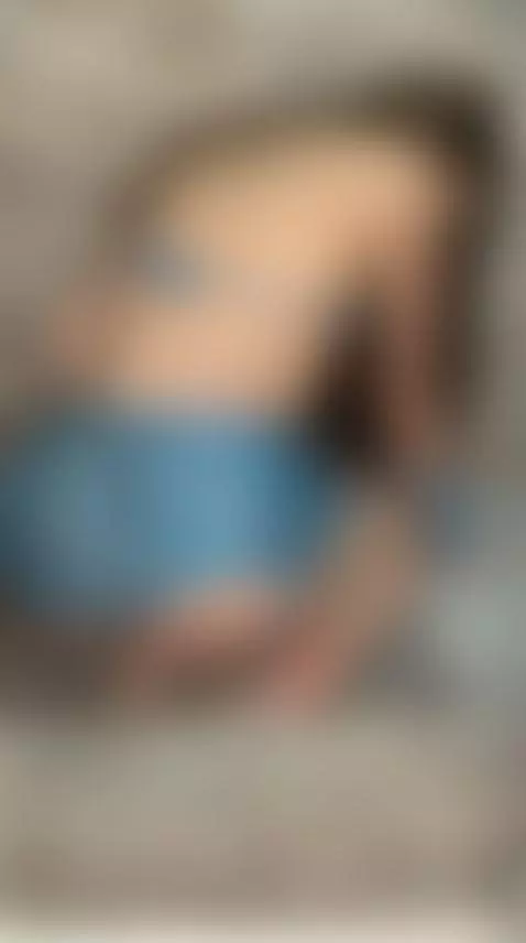 Back arched and body pulsing under the pressure by leslieshay