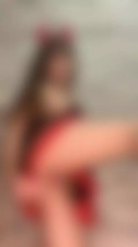 An invitation to something dangerously exclusive. by leslieshay