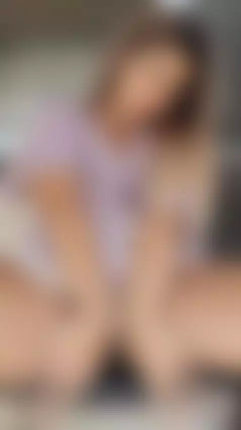 I know exactly what’s happening in your mind right now. by sianalopes