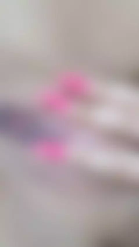 She’s gripping the sheets, trying to hold back by sianalopes