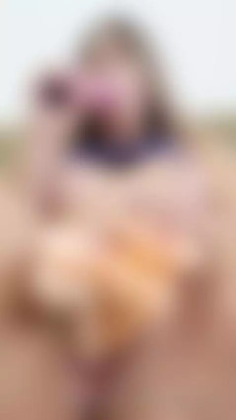 That vibrator didn’t hit like your voice does by sianalopes