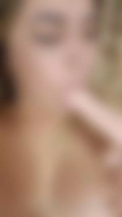 Keep stroking while I moan “yes” again and again by sianalopes