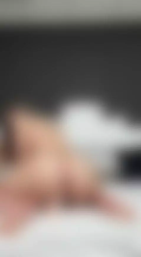 Bet I can break your focus with the next moan by sianalopes