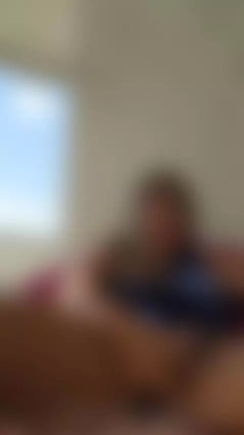 Keep watching while I drip and say what you like by sianalopes