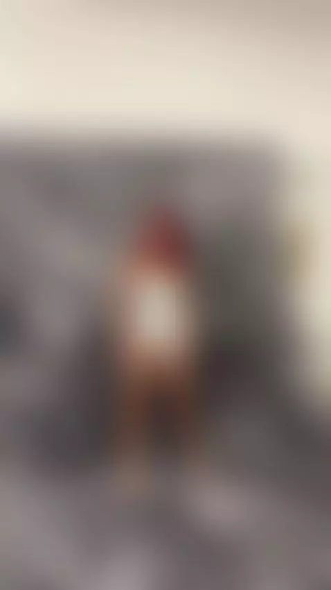 Im a shy model 😂🩷 by serena-stone