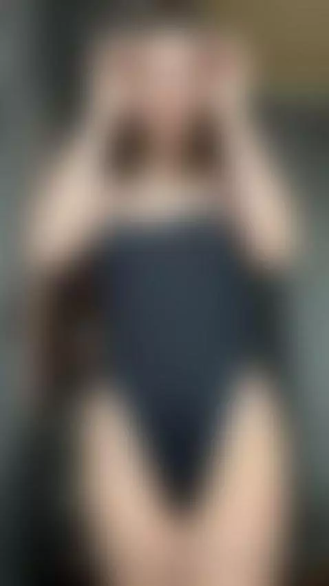 Back arching, moans escaping, I need to let go by sugarivy