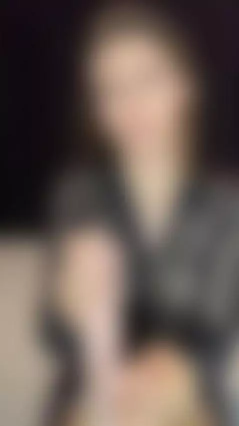 Thighs twitch right before the squirt floods out by sugarivy