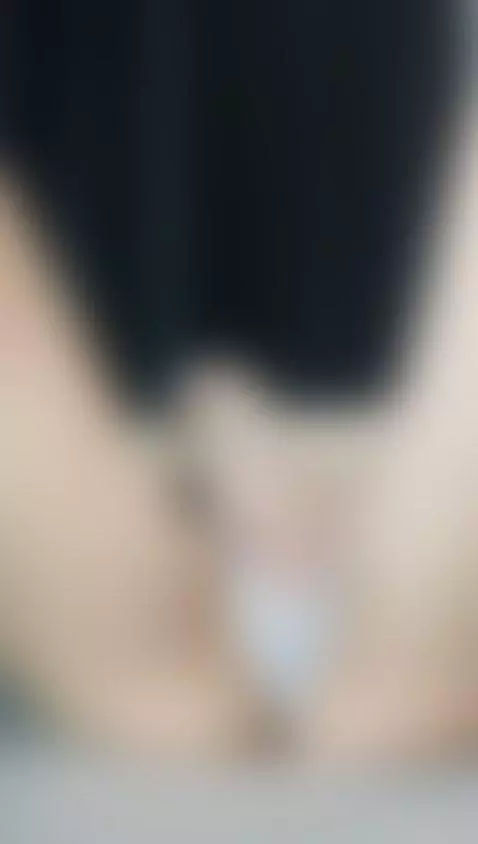 Slow strip with wet sounds and full pussy exposure by sugarivy