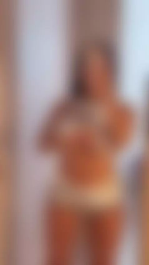 Do you like my pajamas? by danilopezzz