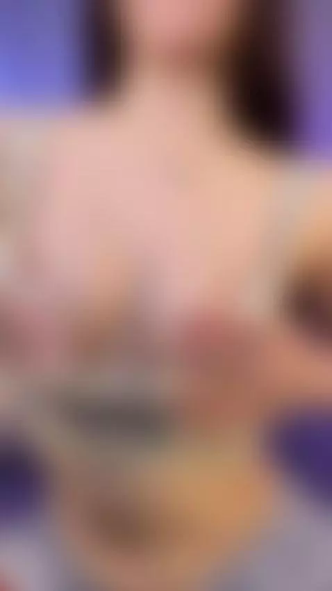 skinny, shy, teen18+ by elizzzza